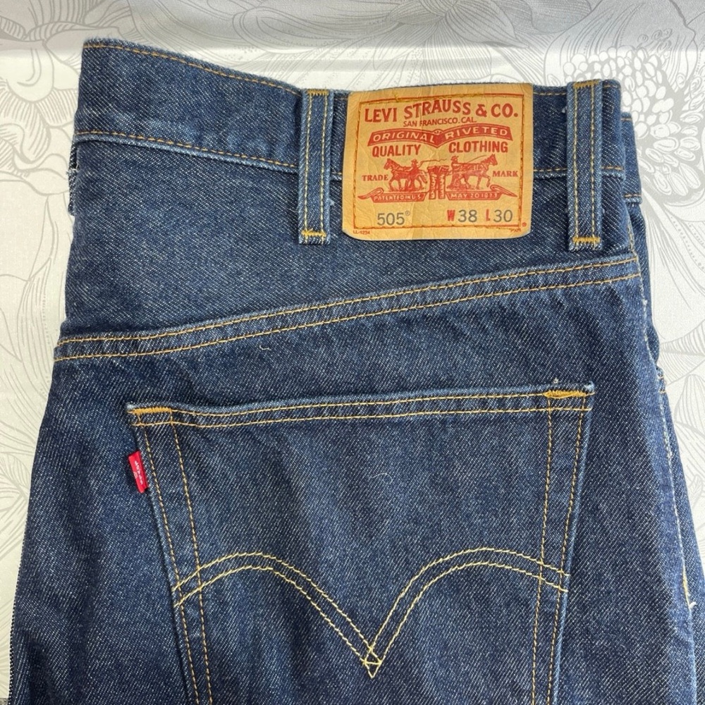 Levi's 504 Classic Indigo Straight Jeans